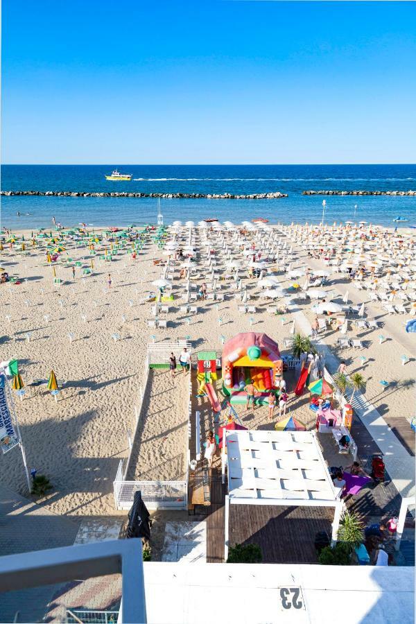 Hotel Villa Sole Resort Bellaria-Igea Marina Eksteriør billede