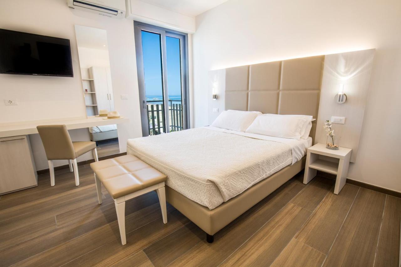 Hotel Villa Sole Resort Bellaria-Igea Marina Eksteriør billede
