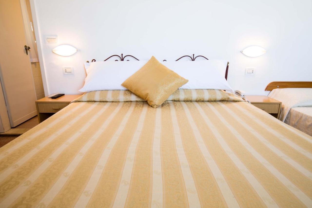Hotel Villa Sole Resort Bellaria-Igea Marina Eksteriør billede