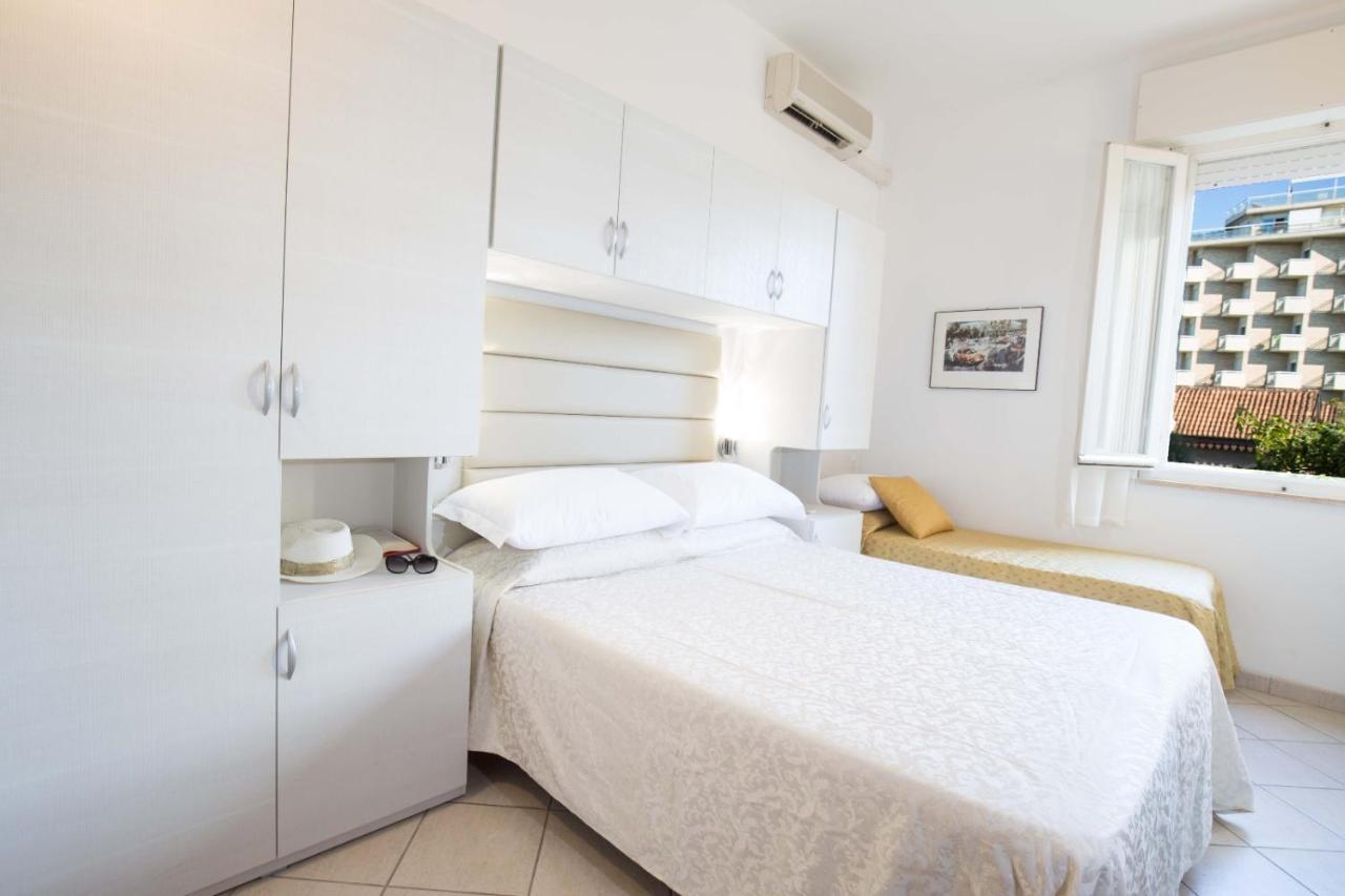 Hotel Villa Sole Resort Bellaria-Igea Marina Eksteriør billede