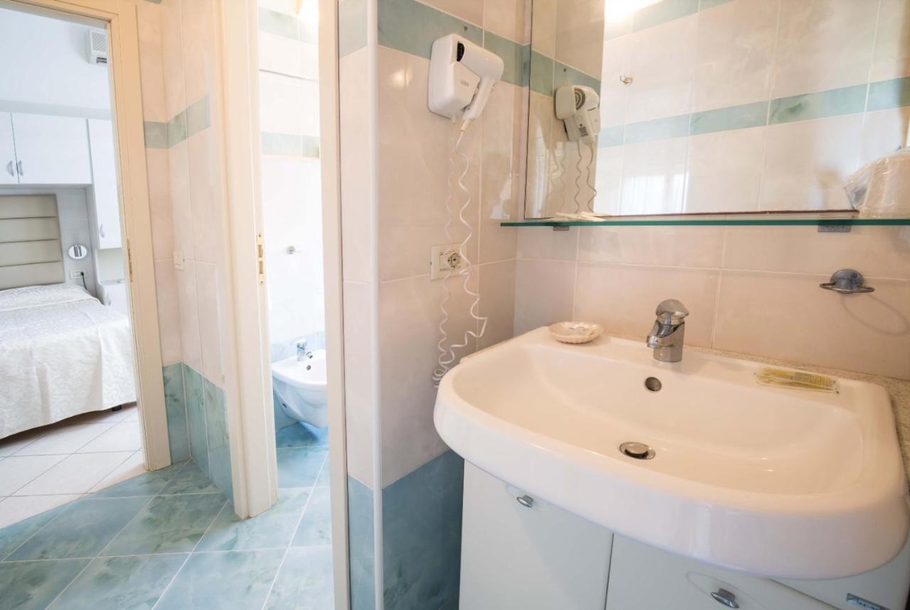 Hotel Villa Sole Resort Bellaria-Igea Marina Eksteriør billede